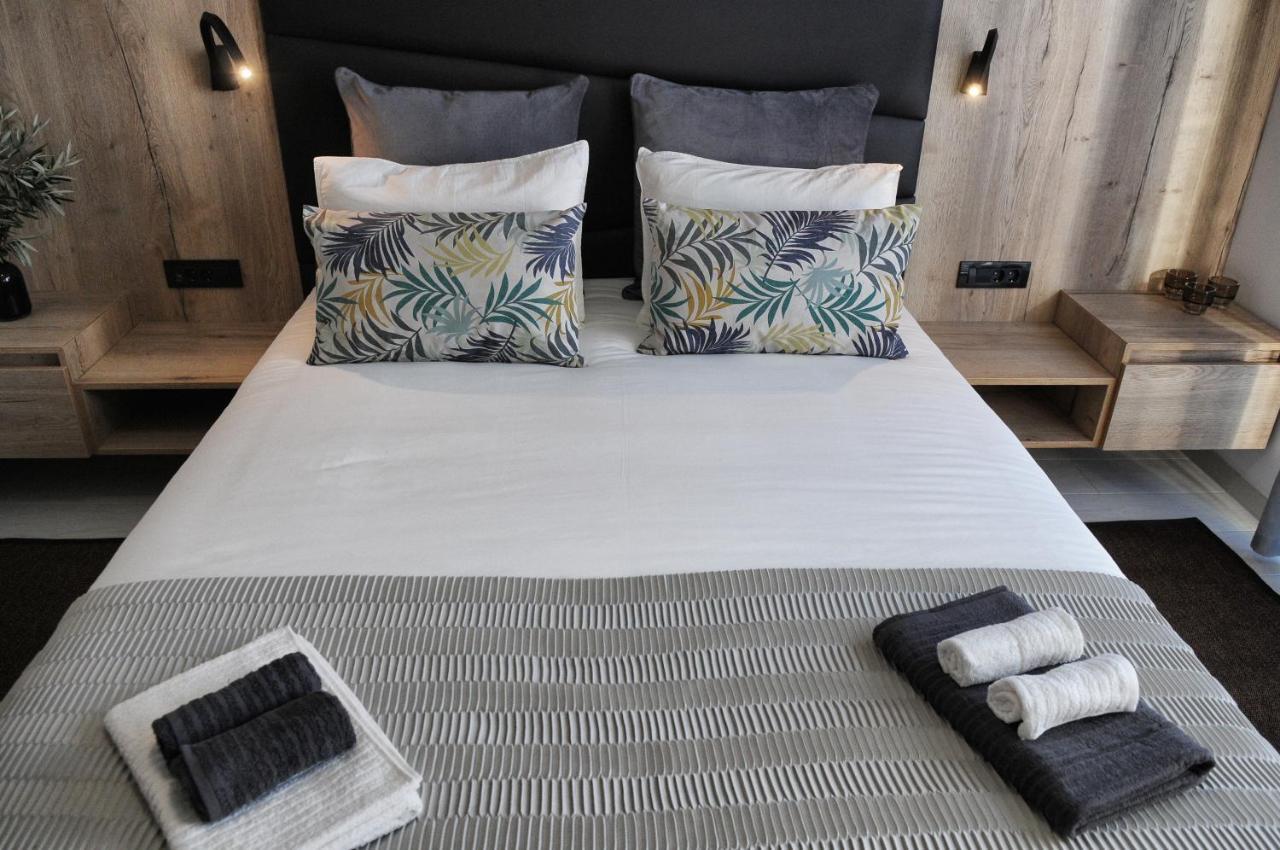 Azur Bed & Breakfast Novi Vinodolski Dış mekan fotoğraf