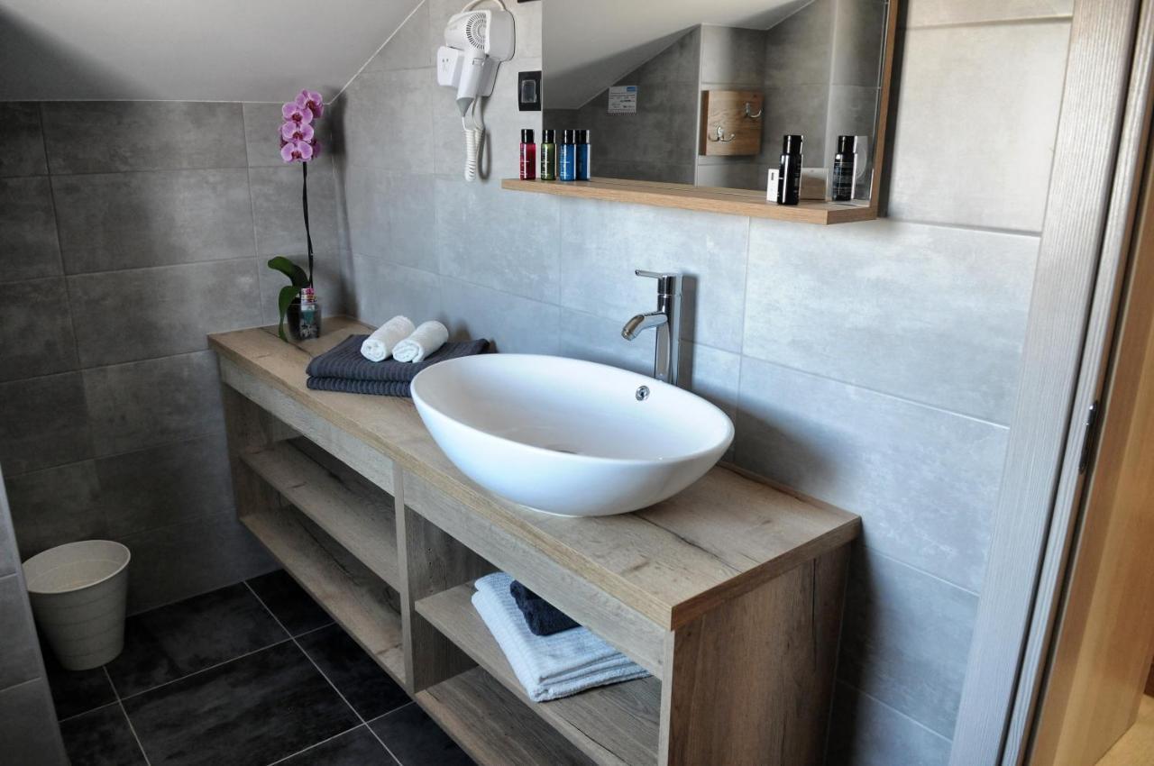 Azur Bed & Breakfast Novi Vinodolski Dış mekan fotoğraf