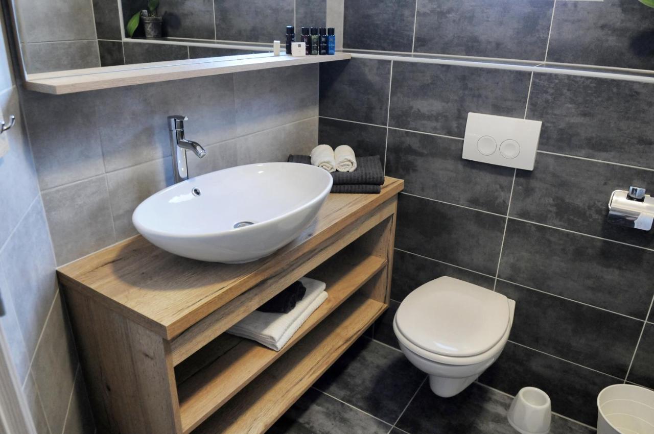 Azur Bed & Breakfast Novi Vinodolski Dış mekan fotoğraf